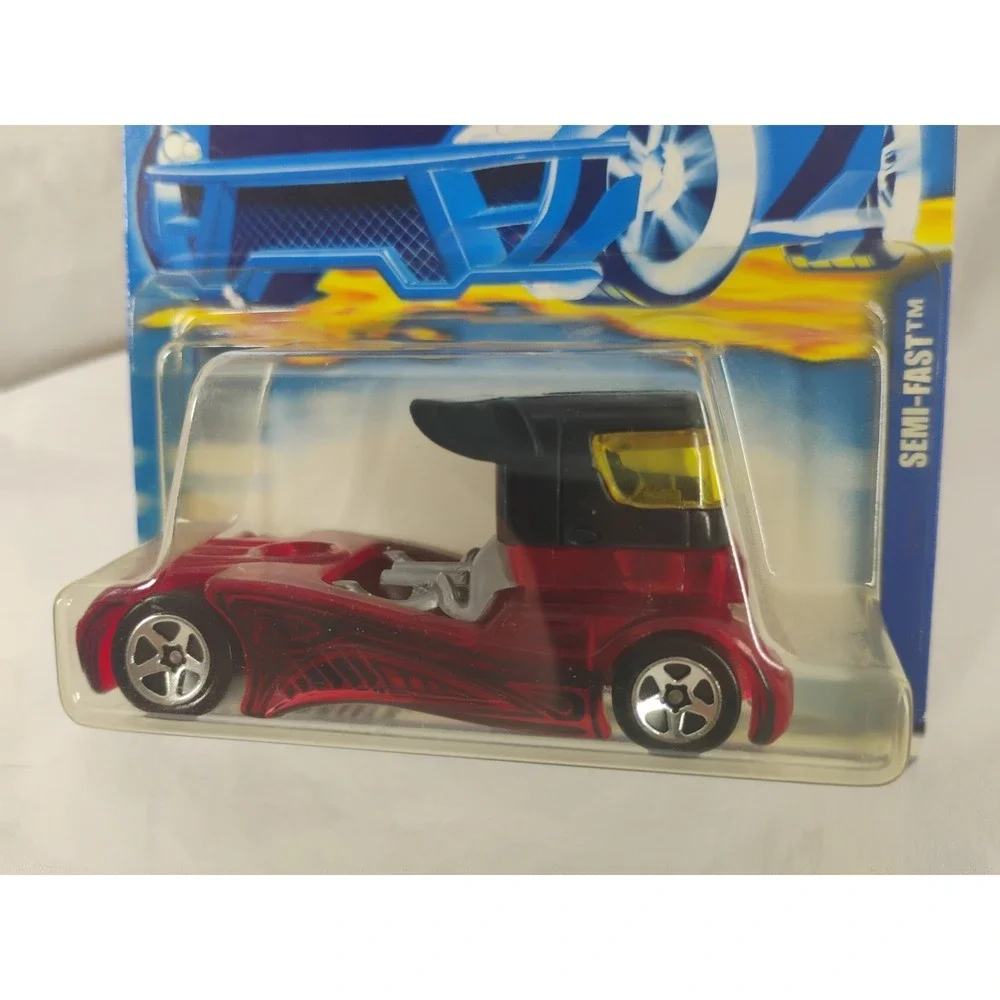 Hot Wheels‎ 2001 Semi-Fast Collector #235 Red Semi Truck New
